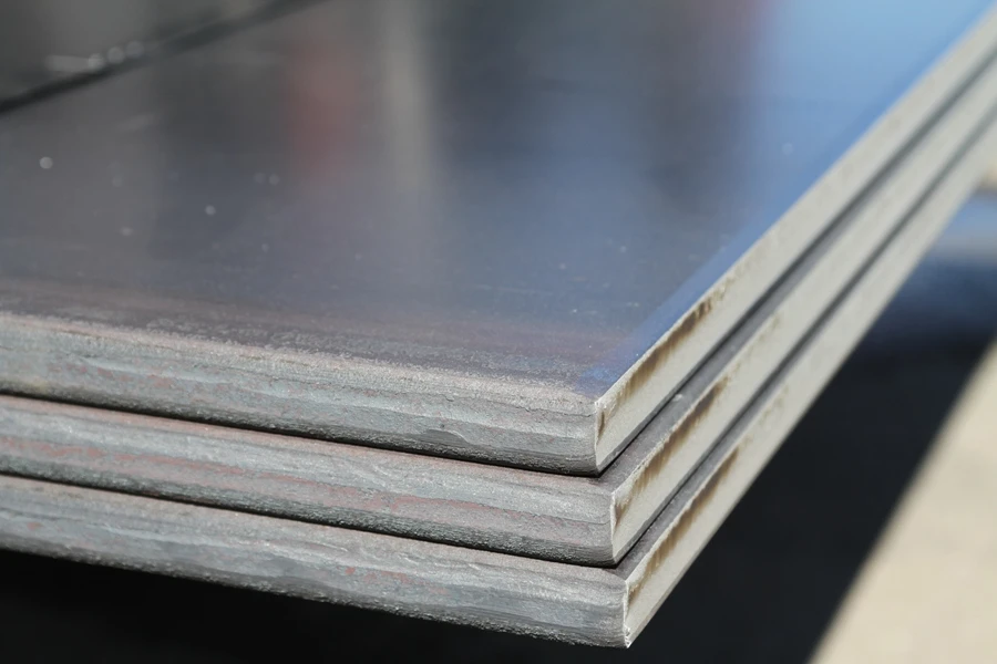 Горячекатаный лист 13.5 мм 1500 мм 6000 мм 03Х16Н15М3 ГОСТ 7350-77