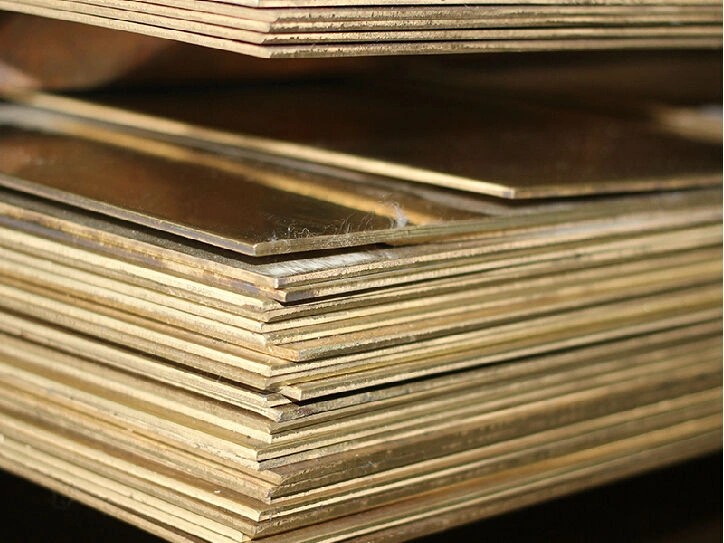 Латунный лист 10 мм 1000 мм 1410 мм Л90 ГОСТ 2208-2007