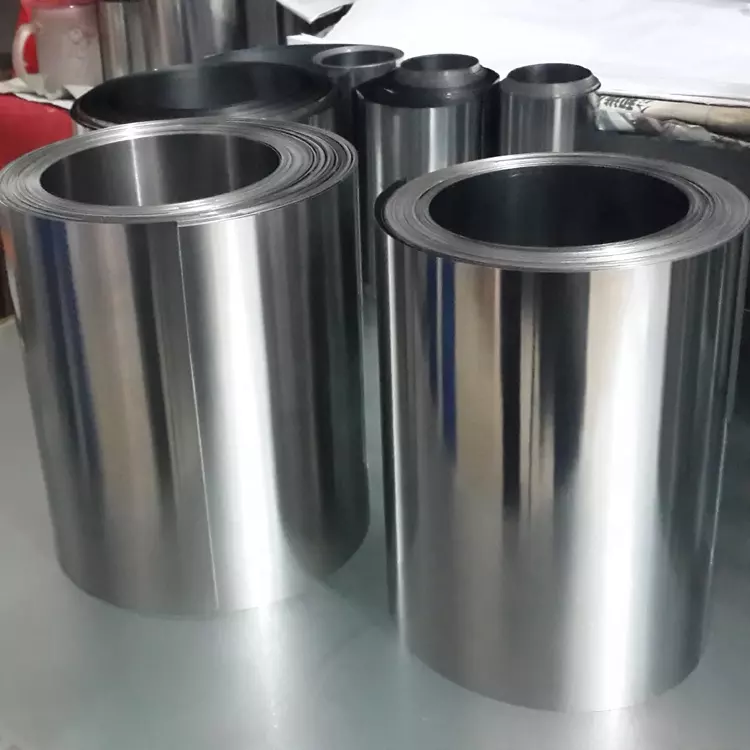 Ниобиевая фольга 0.08 мм 50 мм Нб1 ТУ 48-19-258-77 