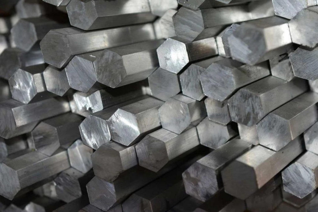 Низколегированный шестигранник 85 мм 10ХСНД ГОСТ 2879-2006